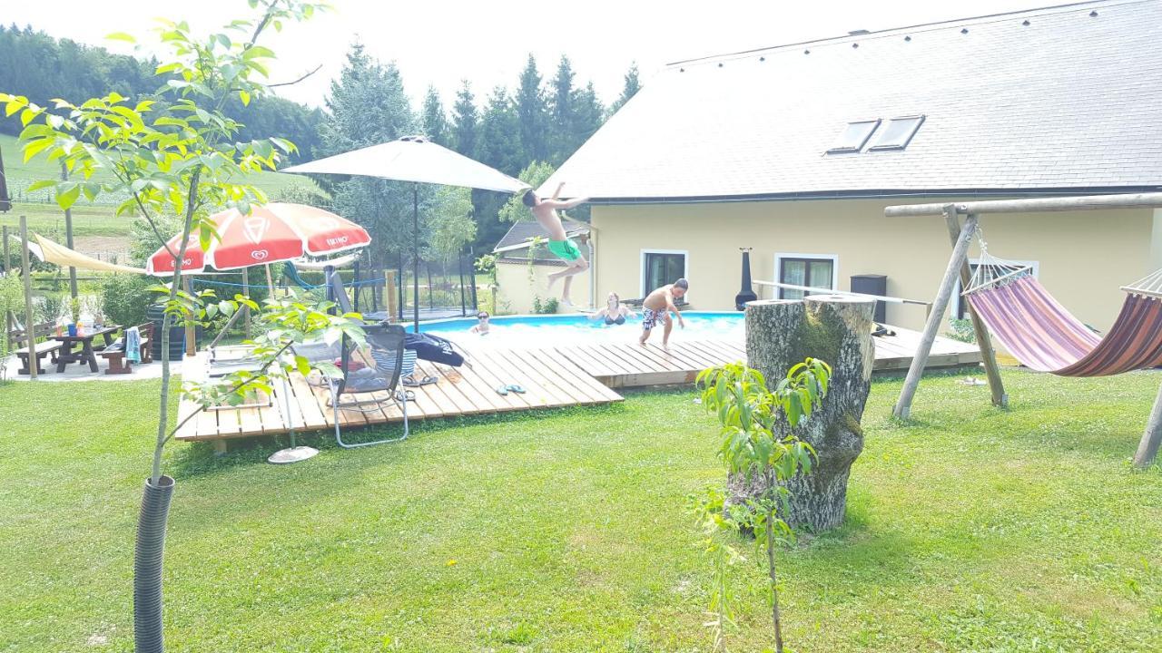 Weingut Lieschnegg Hotell Leutschach Exteriör bild