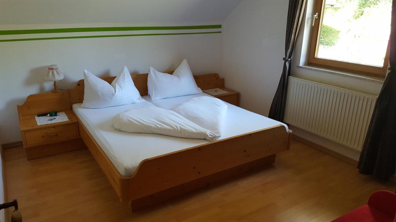 Weingut Lieschnegg Hotell Leutschach Exteriör bild